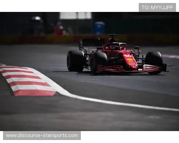 F1赛季精彩回顾：红牛持续称霸 梅赛德斯与法拉利挑战加剧