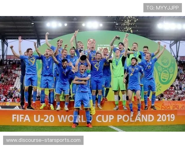 加拿大世界杯历程回顾与未来展望：足球盛事的全球影响与机遇