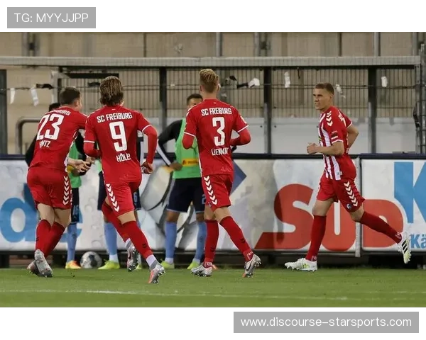 以弗赖堡俱乐部为核心探讨球队发展历史与未来战略分析